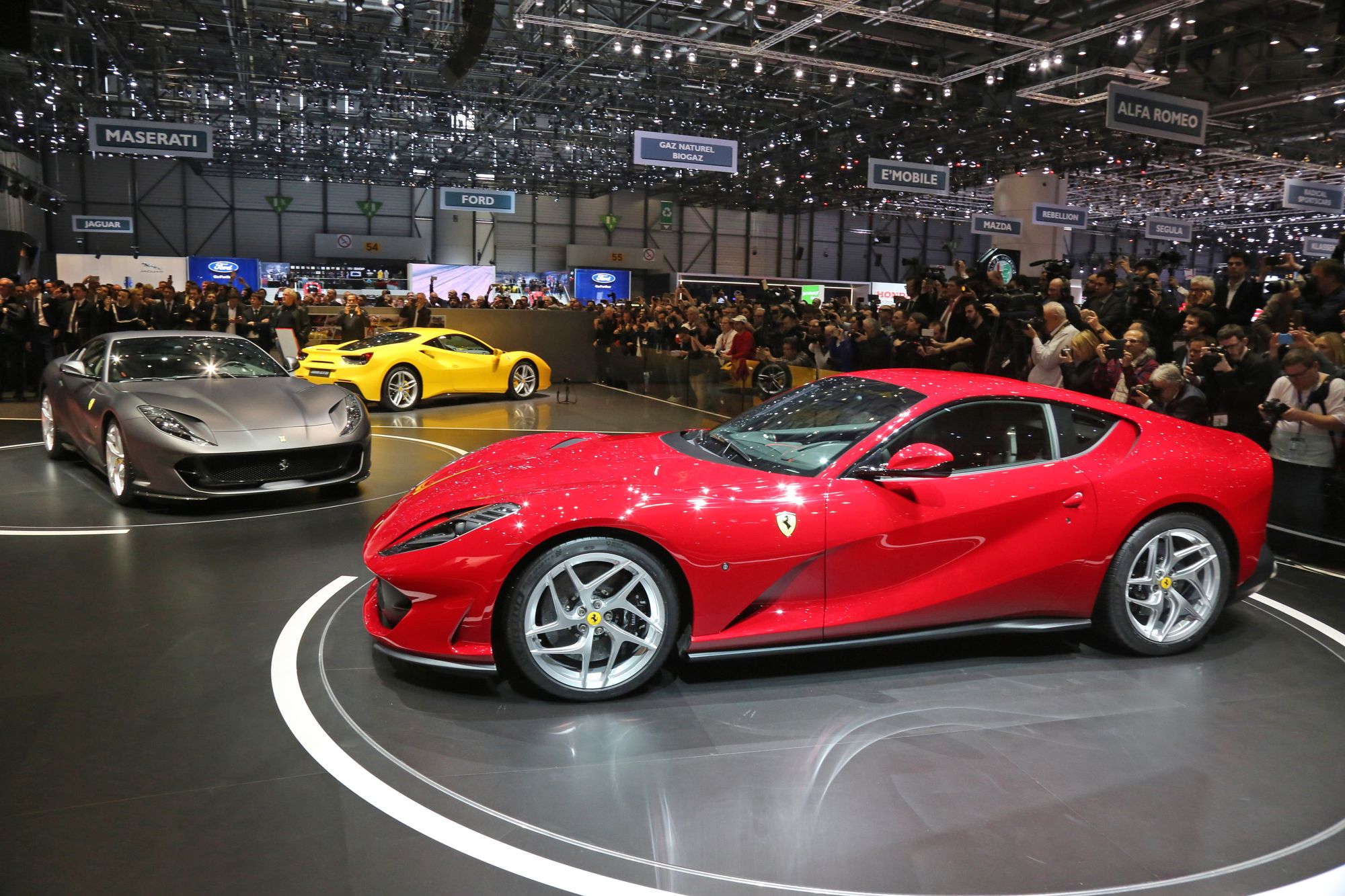 Der Star auf dem Ferrari Stand am Genfer Autosalon 2017: Der neue 812 Superfast