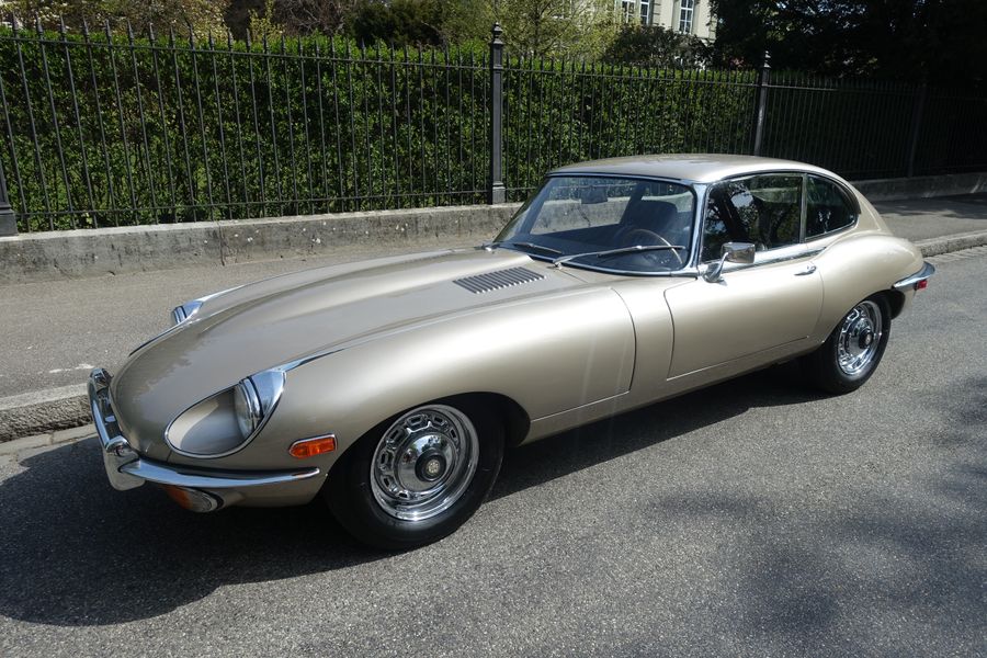 /de/stock/previously-sold/details/jaguar-e-type-4.2/115