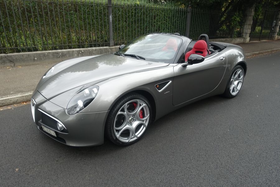 /de/stock/previously-sold/details/alfa-romeo-8c-spider/160
