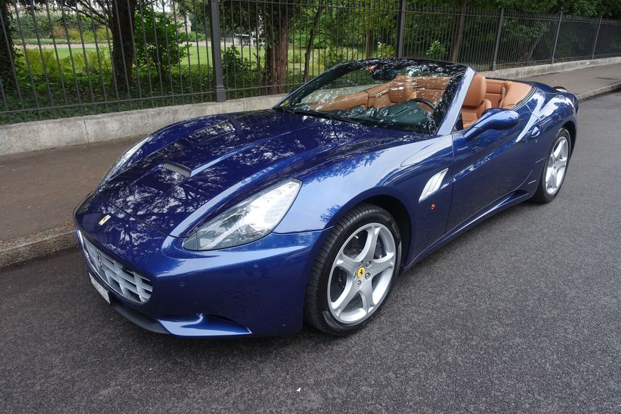 /de/stock/previously-sold/details/ferrari-california-30/234