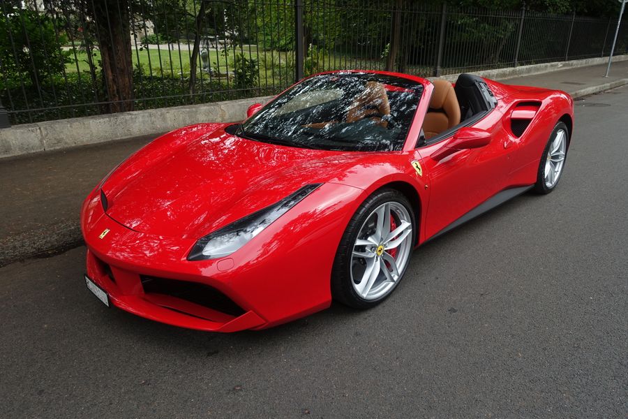 /de/stock/previously-sold/details/ferrari-488-spider/236