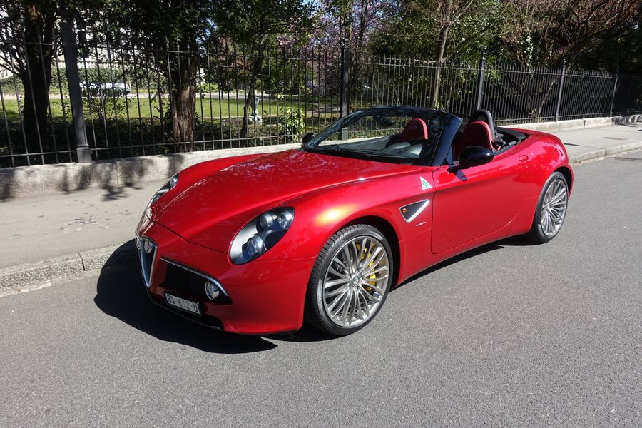 /de/stock/previously-sold/details/alfa-romeo-8c-spider/263