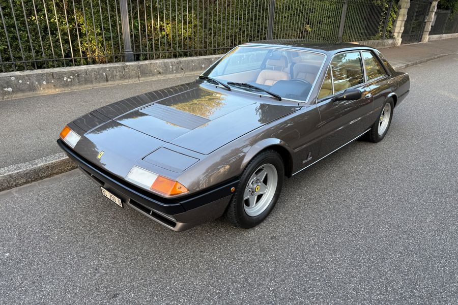 /de/stock/for-sale/details/ferrari-400i/264