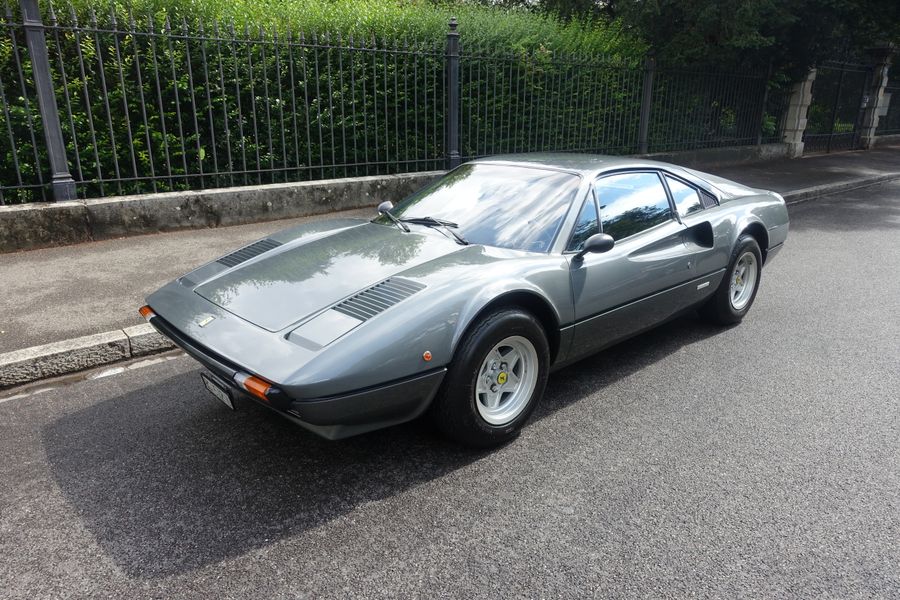 /de/stock/previously-sold/details/ferrari-308-gtb/288
