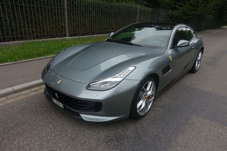 /de/stock/previously-sold/details/ferrari-gtc4-lusso-t/3