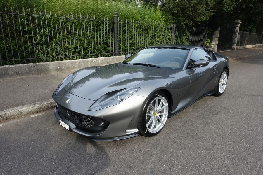 /de/stock/previously-sold/details/ferrari-812-superfast/300