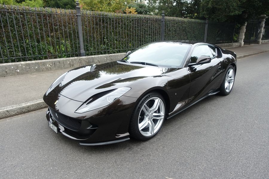 /de/stock/previously-sold/details/ferrari-812-superfast/303
