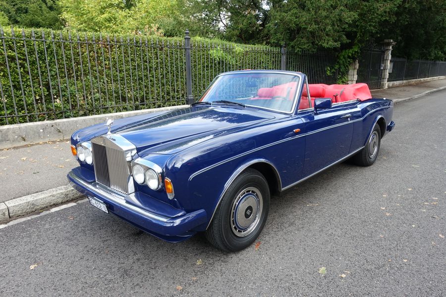 /de/stock/previously-sold/details/rolls-royce-corniche-iv/355