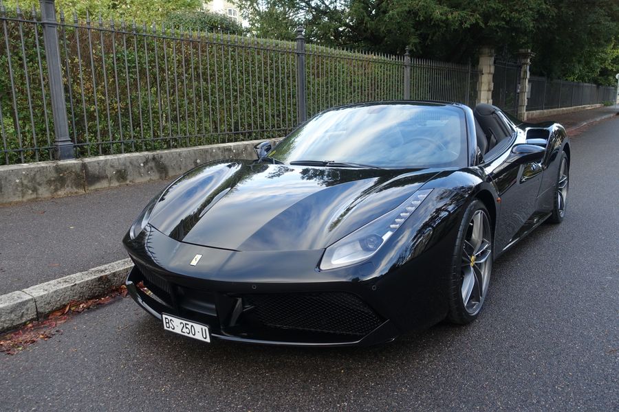 /de/stock/previously-sold/details/ferrari-488-spider/364