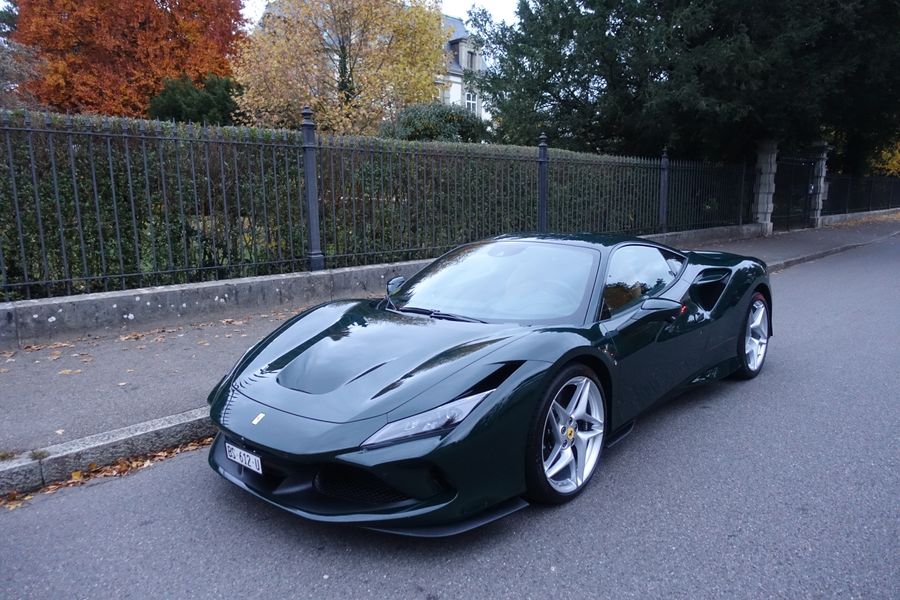 /de/stock/previously-sold/details/ferrari-f8-tributo/372