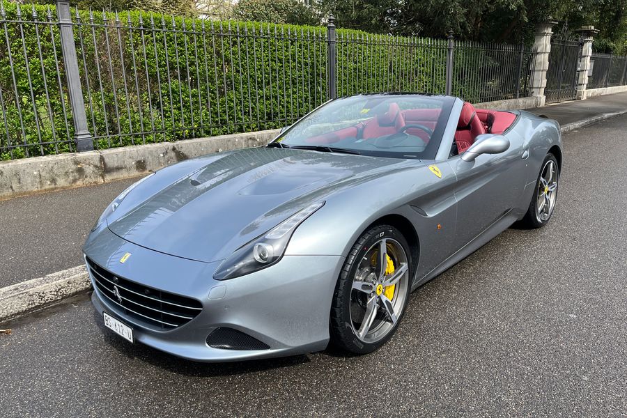 /de/stock/previously-sold/details/ferrari-california-t/404