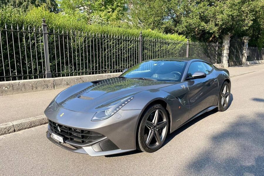 /de/stock/previously-sold/details/ferrari-f12-berlinetta/427