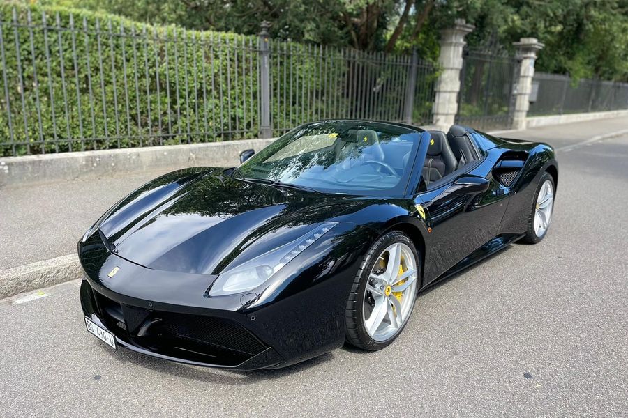 /de/stock/previously-sold/details/ferrari-488-spider/436