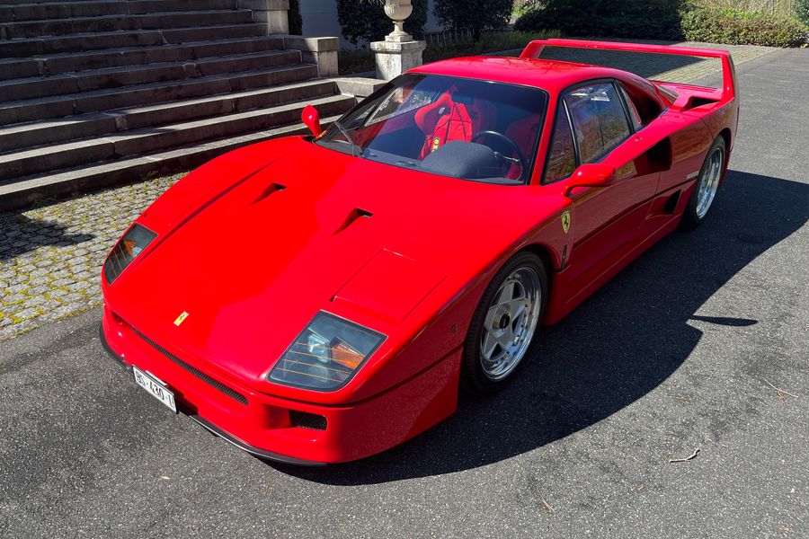 /de/stock/previously-sold/details/ferrari-f40/508