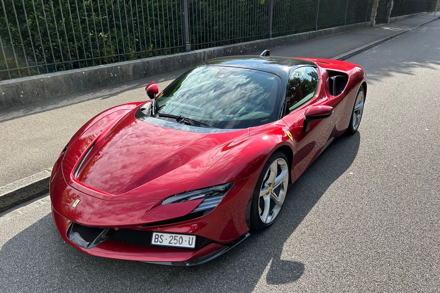 /de/stock/for-sale/details/ferrari-sf90-stradale/537