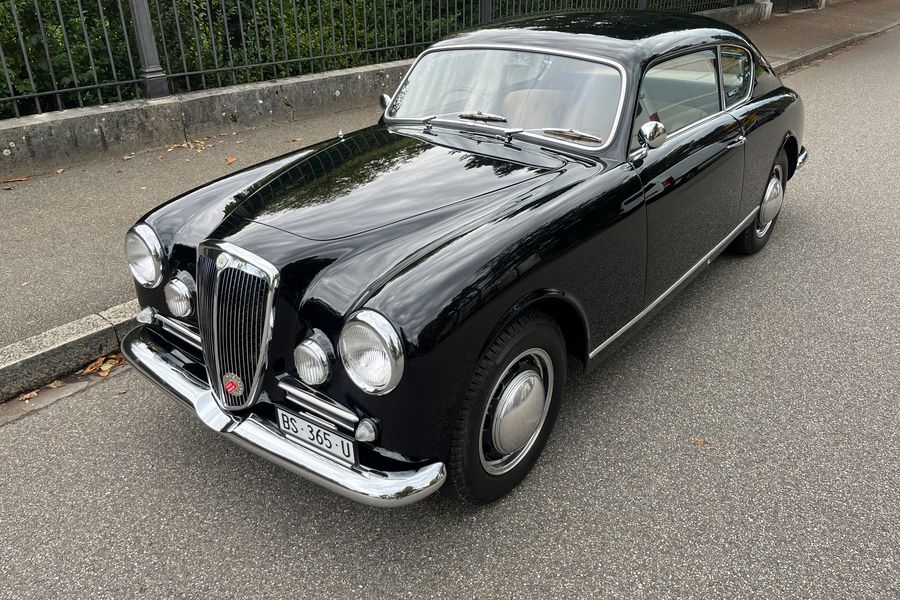 /de/stock/for-sale/details/lancia-aurelia-b20-serie-4/545