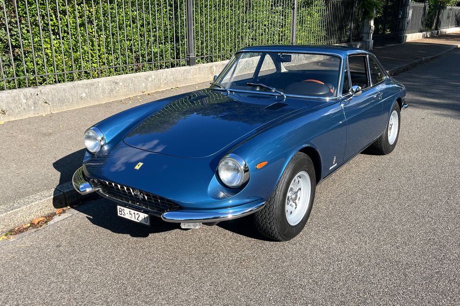 /de/stock/previously-sold/details/ferrari-365-gtc/546