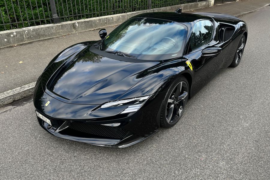 /de/stock/previously-sold/details/ferrari-sf90-stradale-assetto-fiorano/549