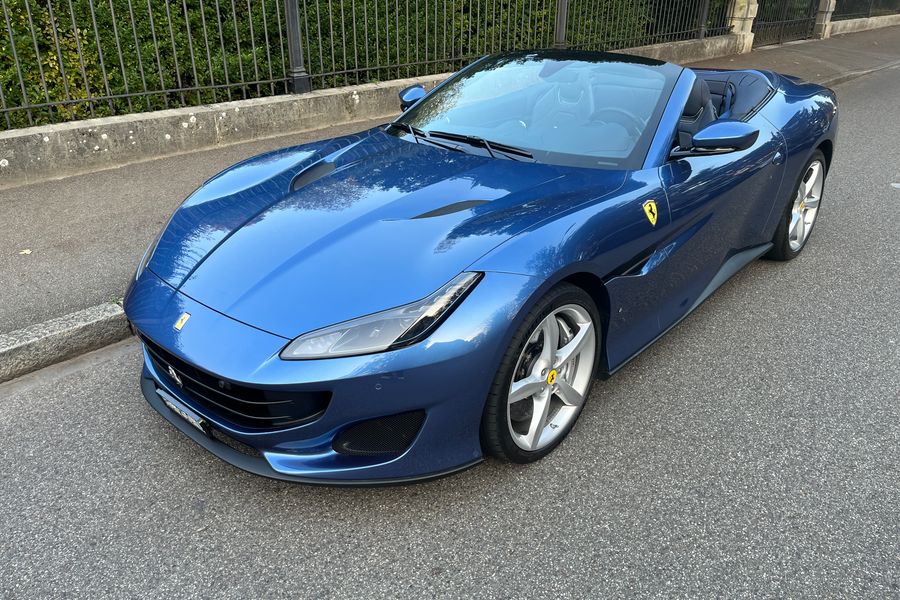/de/stock/previously-sold/details/ferrari-portofino/555