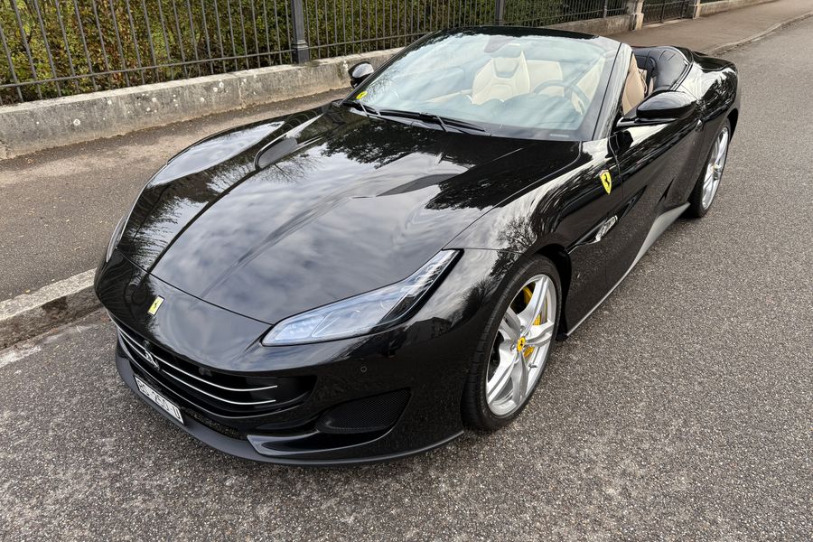 /de/stock/previously-sold/details/ferrari-portofino/560