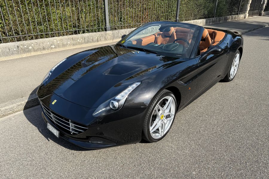 /de/stock/previously-sold/details/ferrari-california-t/572