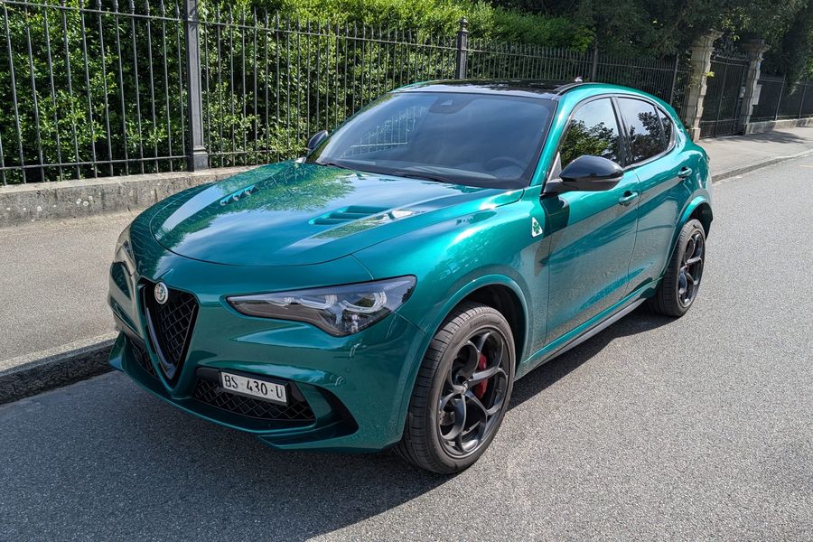 /de/stock/previously-sold/details/alfa-romeo-stelvio-quadrifoglio/579