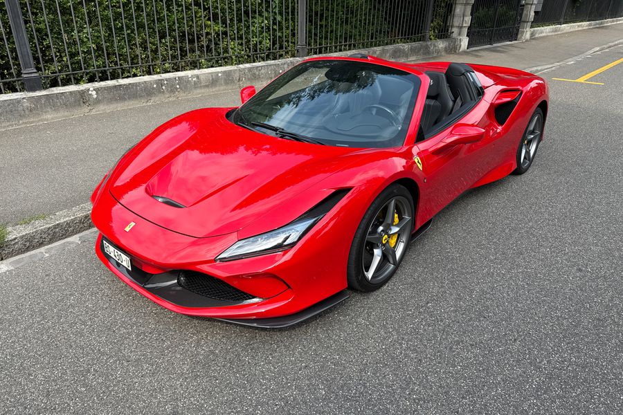 /de/stock/previously-sold/details/ferrari-f8-spider/595