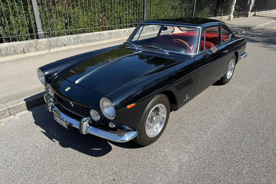 /de/stock/previously-sold/details/ferrari-250-gte/647