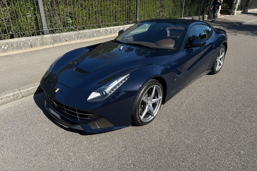 /de/stock/previously-sold/details/ferrari-f12-berlinetta/668