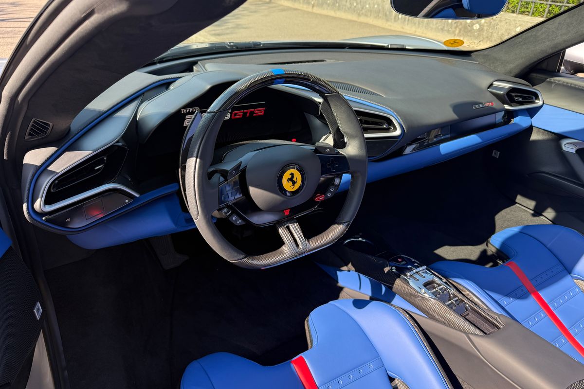Ferrari 296 GTS