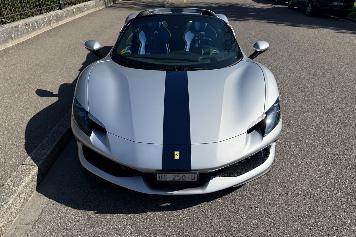 Ferrari 296 GTS