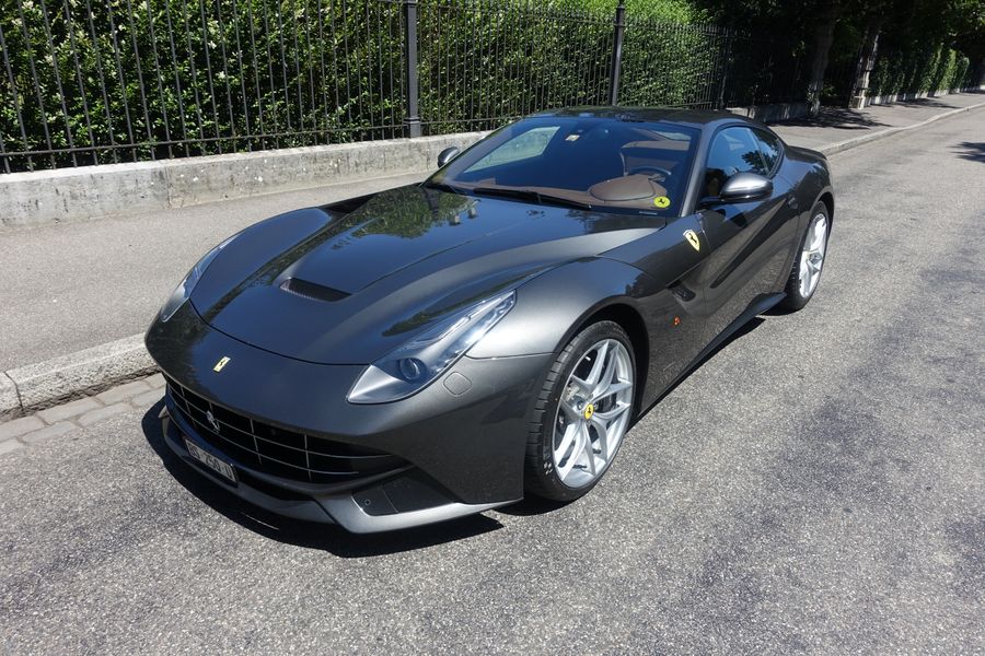 /de/stock/previously-sold/details/ferrari-f12-berlinetta/69