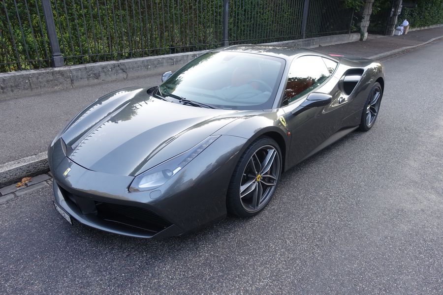/de/stock/previously-sold/details/ferrari-488-gtb/71