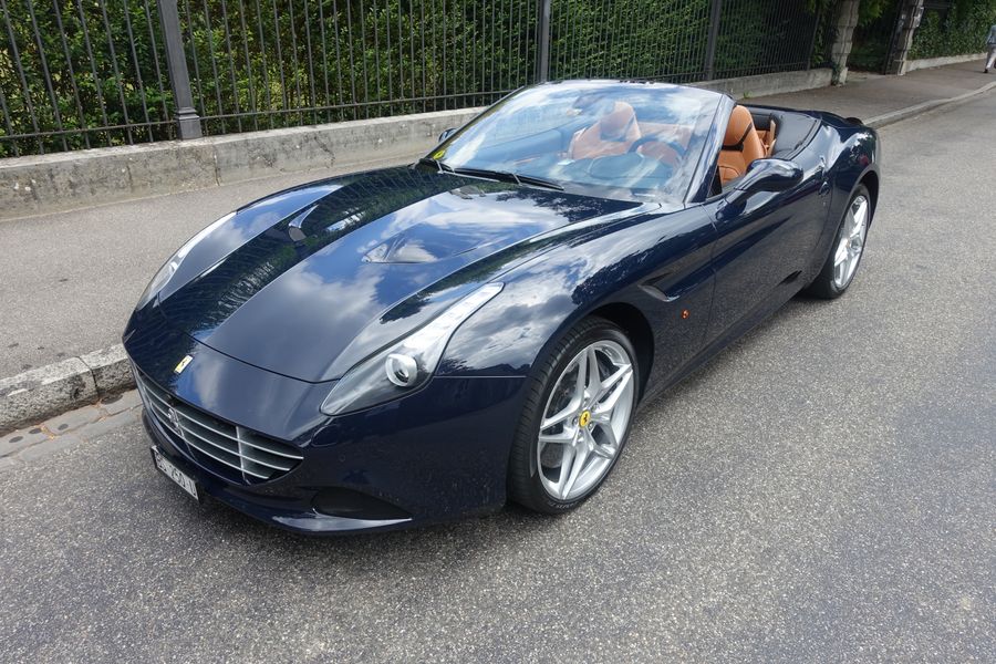 /de/stock/previously-sold/details/ferrari-california-t/72